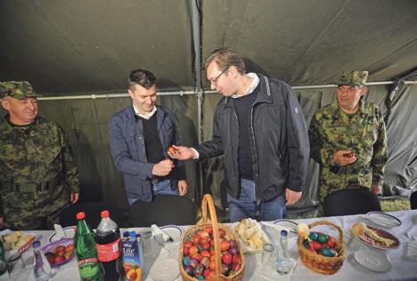 aleksandar-vucic-premijer-srbije-vojska-srbije-plate.jpg