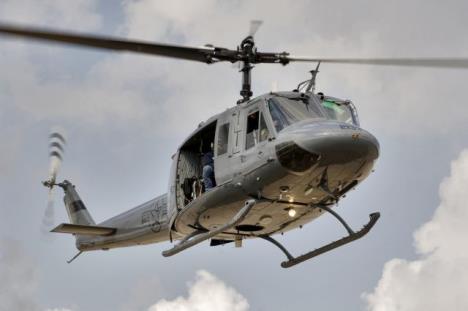 helikopter-huey-uh1h.jpg