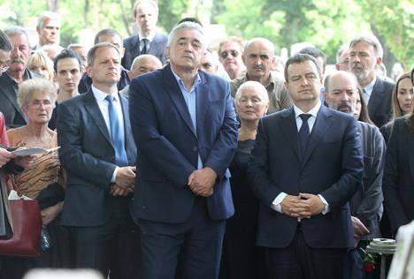 sahrana-oliver-potezica-novo-groblje-ivica-dacic.jpg