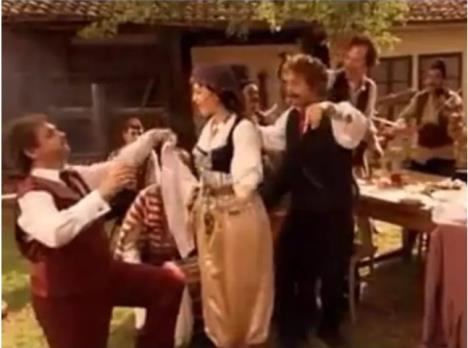 (VIDEO) SEĆATE SE? Jelena Tomašević pokazala talenat u jednom našem filmu! Igrala sa najvećim facama