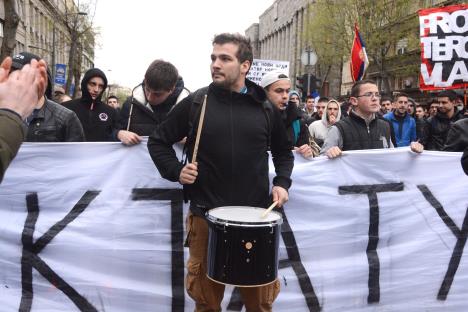 protest-protiv-diktature-filip-plavcic-6-april-2017.jpg