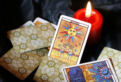 tarot-shutterstock.jpg