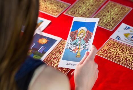 tarot-shutterstock.jpg