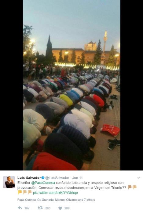 muslimani-klanjali-kod-bogorodice-foto-printscreen-twitter.jpg