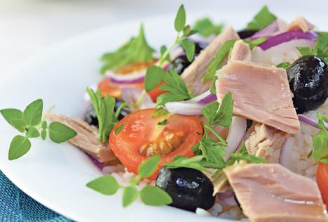 stockphototunasalad61430026.jpg