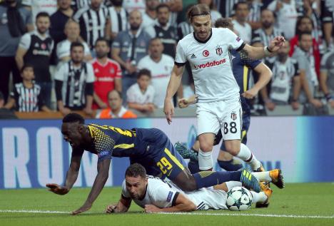 tosic-ap01.jpg