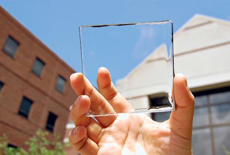 solarni-panel-foto-michigan-state-university.jpg