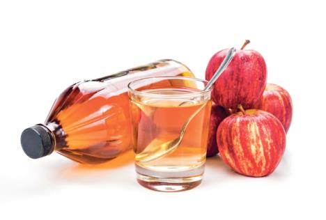 stockphotoapplecidervinegarinjarglassandfreshapplehealthydrink309026354.jpg