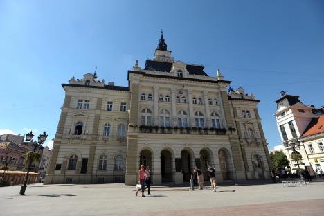 novi-sad-gradska-kuca-zorana-jevtic-11-jan-2013.jpg