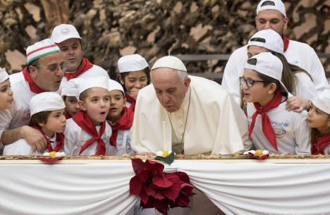 l-osservatore-romano-pool-photo-via-ap.jpg