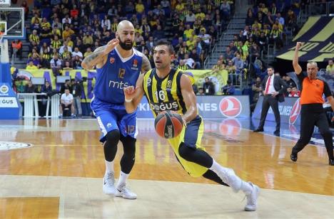 kostassloukasfenerbahcedogusistanbuleb17.jpg