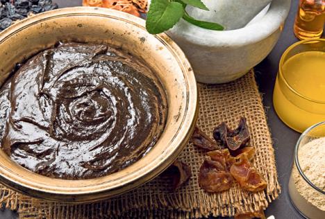 stockphotoindianayurvedicdietarysupplementcalledchyawanprashchyavanaprashaisacookedmixtureof661873153.jpg