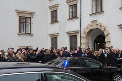 vucic-bec-docek-srbi-foto-tanjug-zoran-mirkovic-1.jpg