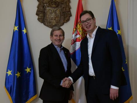 vucic-han-foto-predsednistvo.jpg