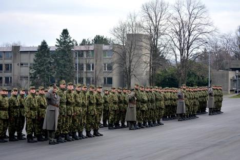 rezervni-oficiri-vojska-srbije-banjica-foto-ministarstvo-odbrane-srbije-2.jpg