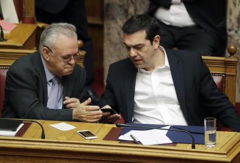 ap-dragasakis.jpg