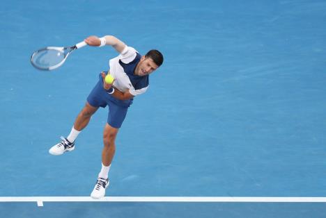 nole-ap01.jpg