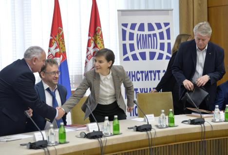 ana-brnabic-konferencija-kosovo-foto-tanjug-rade-prelic-1.jpg