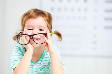 stockphotoconceptvisiontestingchildgirlwitheyeglassesatthedoctorophthalmologist373521499.jpg