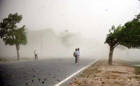 profimedia0158661223-dust-storm.jpg