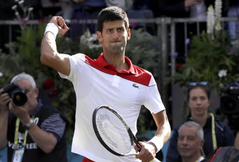 nole-ap01.jpg