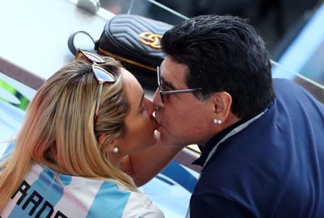 maradona-301.jpg