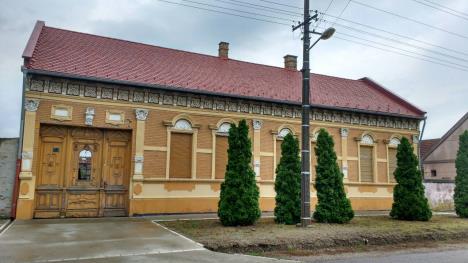 Rodna kuća Milive Marić Ajnštajn u Titelu