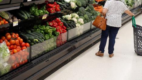 supermarket-samoposluga-foto-reuters-jul-2018-4444.jpg