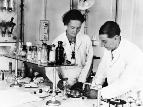 irenejoliotcurie-0.jpg