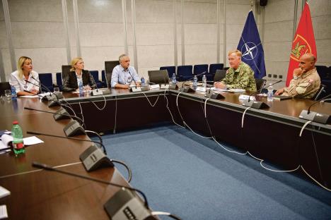 0402-nato.jpg