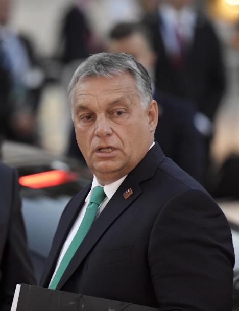 orban01-epa.jpg