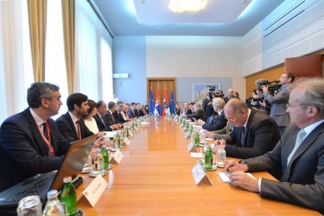 vucic-van-der-belen-delegacije-foto-tanjug-zoran-zestic.jpg