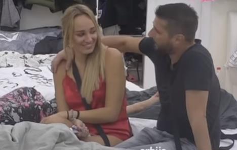 RIJALITI PAROVI KOJI SU PROŠLI GOLGOTU, ALI JE LJUBAV POBEDILA: Zavoleli su se ispred kamera i stvorili porodice, a neki od njih su danas ponosni roditelji