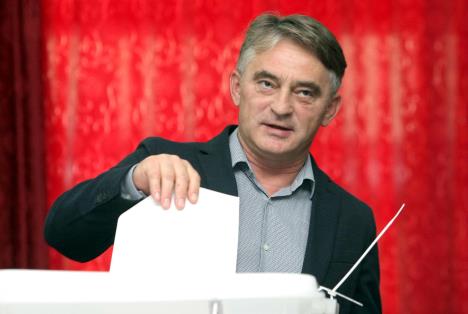 zeljko-komsic-foto-epa-okt-2018-.jpg