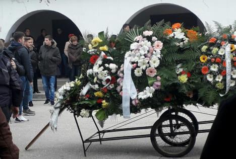 bajsko1-groblje1.jpg