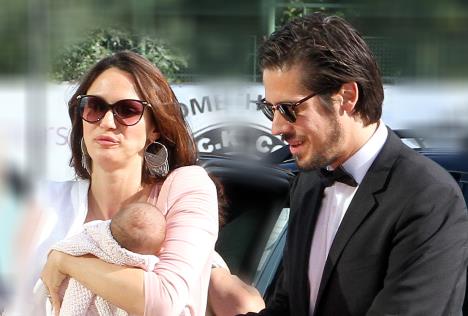 Nikola Rokvić ljubi Bojanu