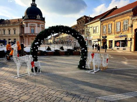 magicni-trg-foto-sremskamitrovica-rs.jpg