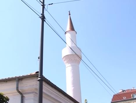 islam-agina-dzamija-foto-youtube-pt.jpg