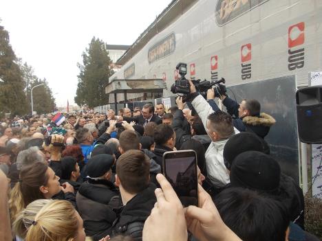 loznica--predsednik-medju-lozniccanima.jpg