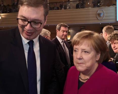 merkel-vucic-foto-instagram-pt.jpg