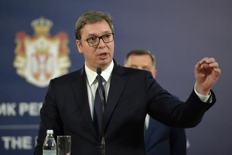 vucic-foto-tanjug-rade-prtelic.jpg