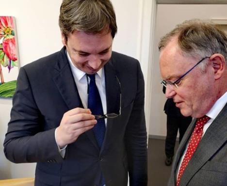 vucic-hanover-foto-instagram-pt.jpg