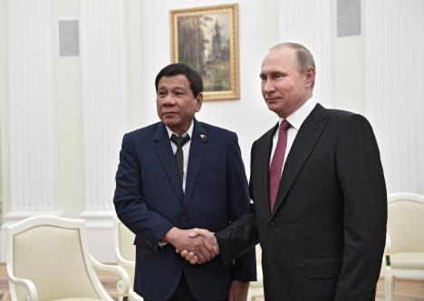 putin-duterte-epa.jpg