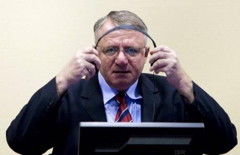 vojislav-seselj.jpg