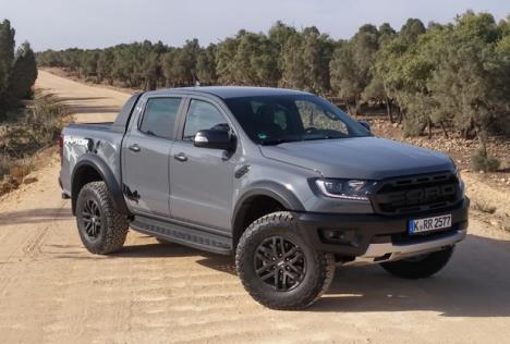 ford-ranger-raptor-18.jpg