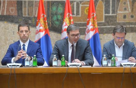 vucic-uric-srbi-kosovo-palata-srbija-foo-tanjug.jpg