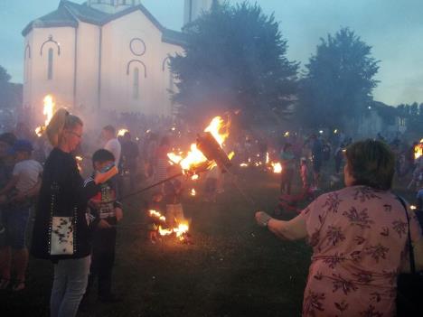 loznica--sve-generacije.jpg