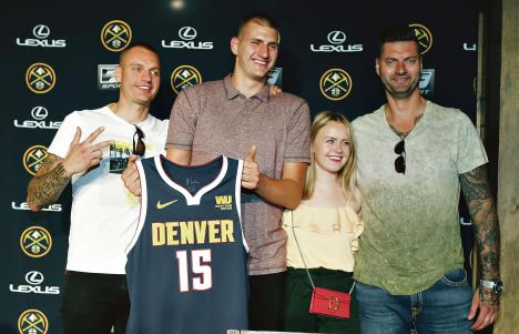 jokic01-ap-david-zalubowski.jpg