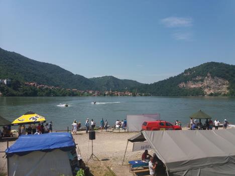 mali-zvornik--zvorniccko-jezero.jpg