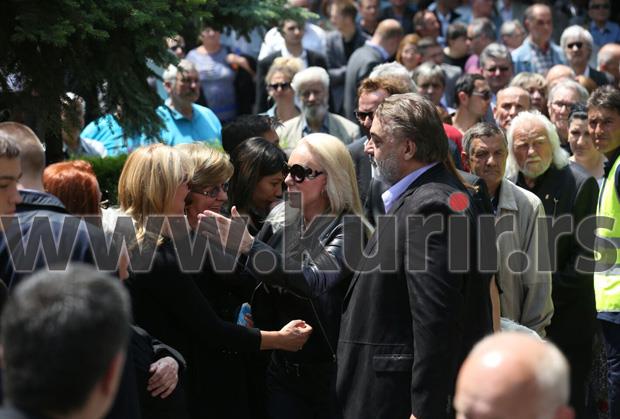 sahrana-velimir-bata-zivojinovic.jpg